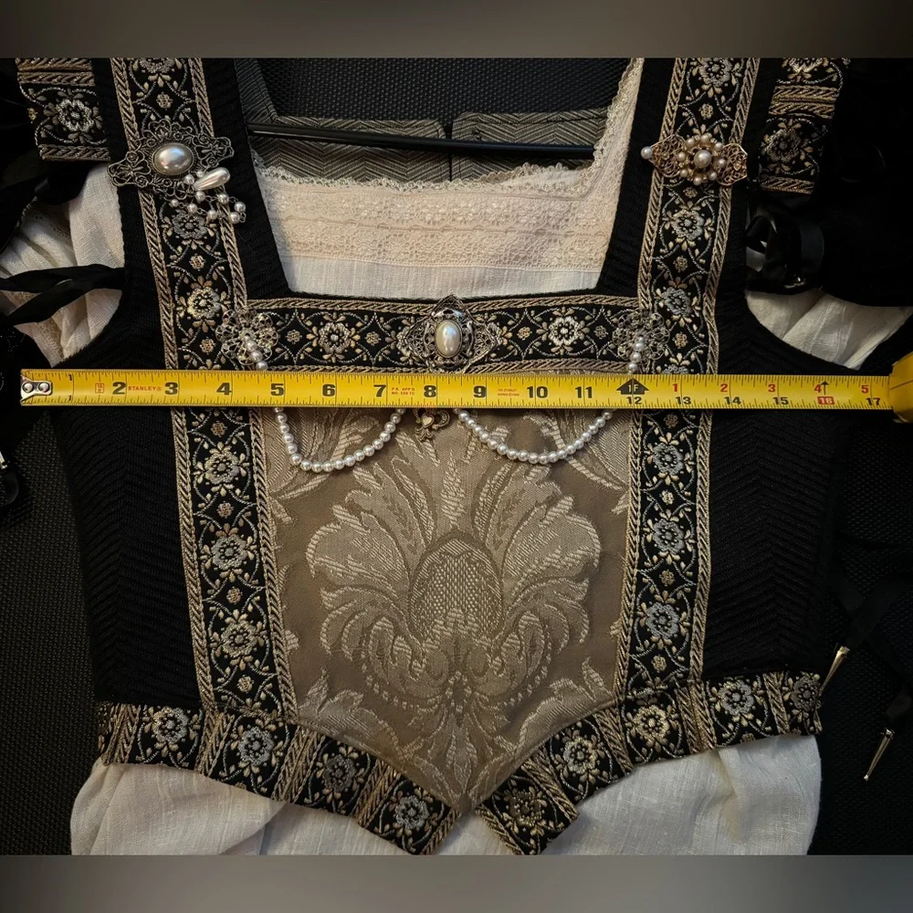 Medieval Renaissance Black and Gold OOAK Professionally Made Dress - Picture 7 of 16